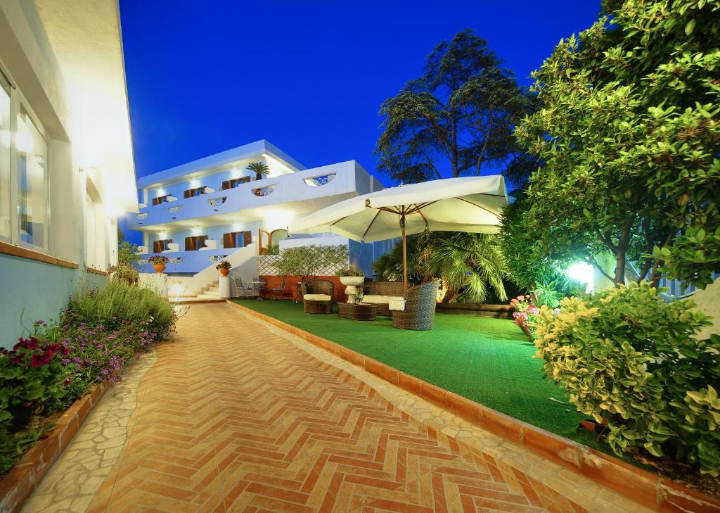 Iris Hotel Forio di Ischia Extérieur photo
