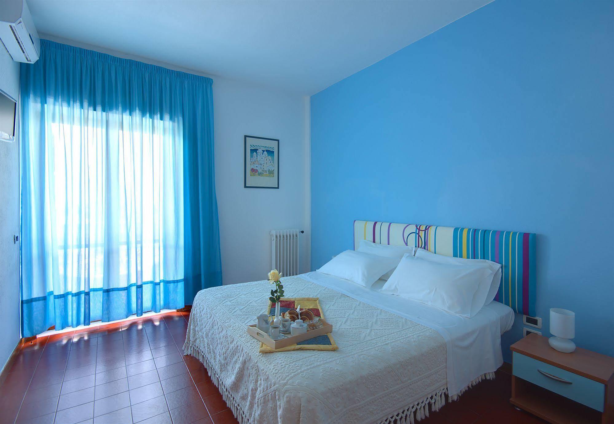Iris Hotel Forio di Ischia Extérieur photo
