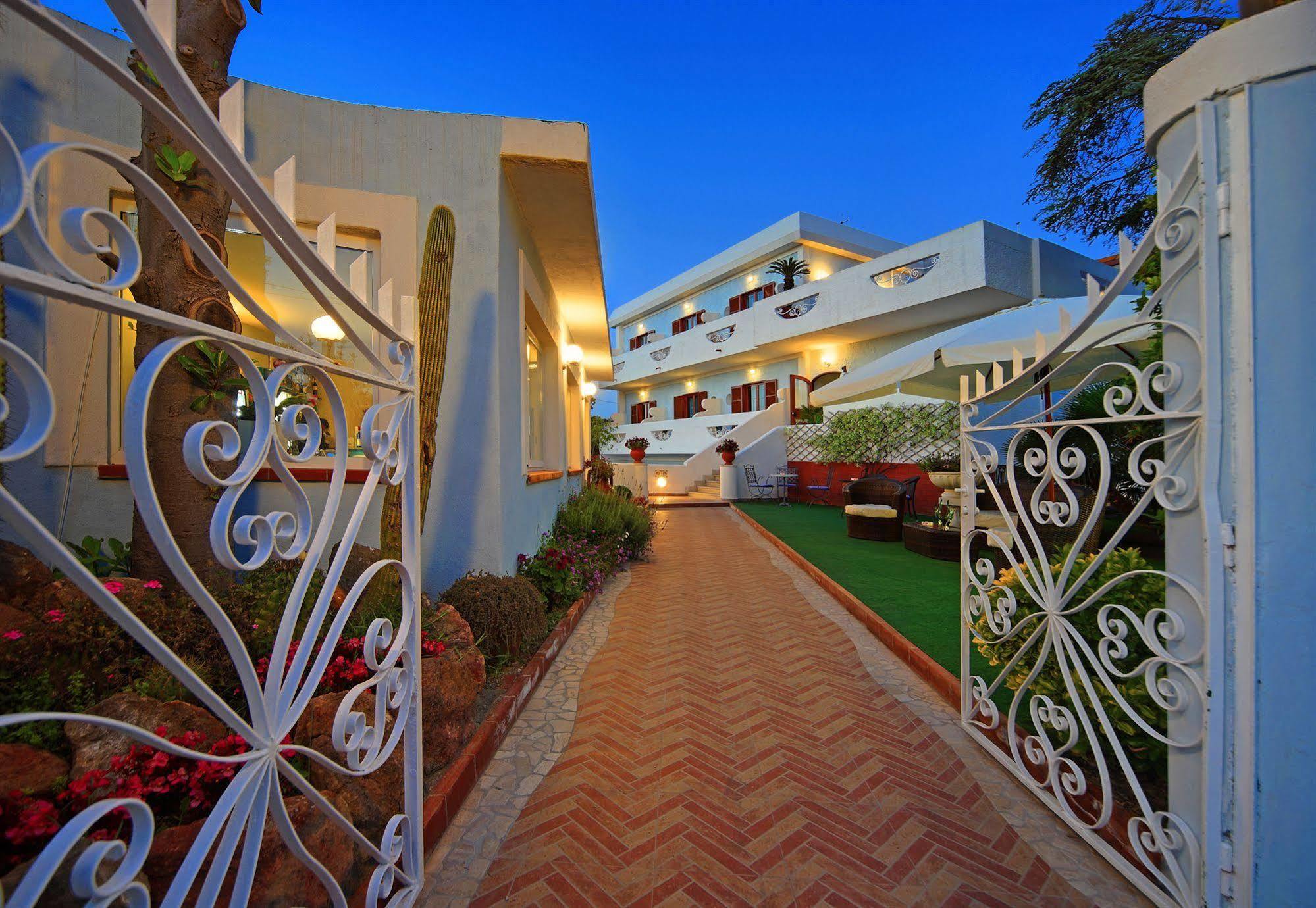 Iris Hotel Forio di Ischia Extérieur photo